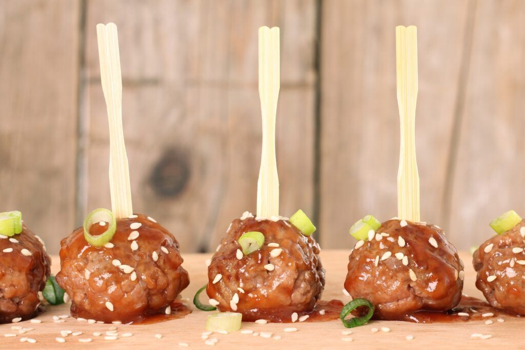 Oriental Cocktail Meatballs - Appetizers - CatErie - Erie Catering